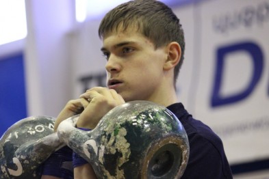 Белгородский гиревик Павел Чуев установил абсолютный рекорд России и Европы на юношеском чемпионате в Литве
