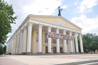 Артисты Белгородского драматического театра выступят на фестивале в Беларуси