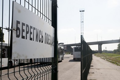 В Белгородской области уволили водителя грузовика, чуть не спровоцировавшего трагедию на железной дороге