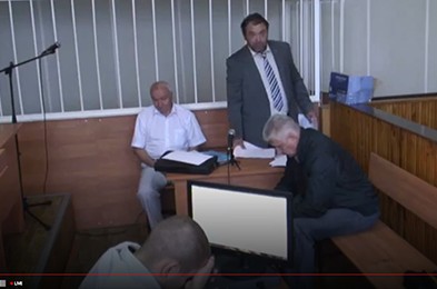Льготные условия. В Белгороде судят начальника УФМС, берущего взятки «Фольксвагенами»