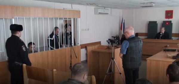 До смерти избивших белгородца полицейских приговорили к 9 и 3 годам лишения свободы