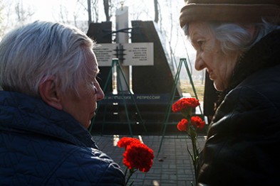 «Ты с немцами одним воздухом дышала, этого достаточно». В Белгороде прошла акция памяти жертв политических репрессий
