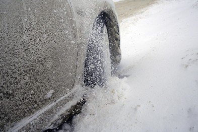 Белгородские госавтоинспекторы будут спасать водителей из снежных заносов