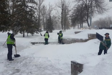 Белгородских коммунальщиков накажут за плохую уборку снега в городе
