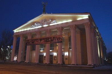 Артисты Белгородского драматического театра готовят для зрителей масштабные премьеры