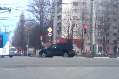На главной улице Белгорода установили дополнительный светофор