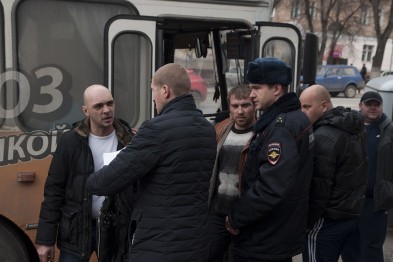 Белгородские маршрутчики отстояли автобус у налогового инспектора
