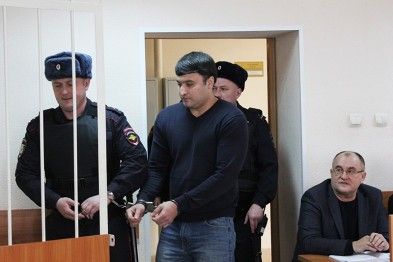 Родственники погибшего от рук врача Зелендинова требуют с больницы 7,5 миллиона рублей
