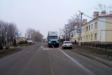 В Белгородской области в столкновении грузовика с легковушкой погиб мужчина