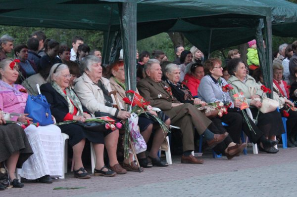 В Белгороде прошел бал «Мелодии победного вальса»
