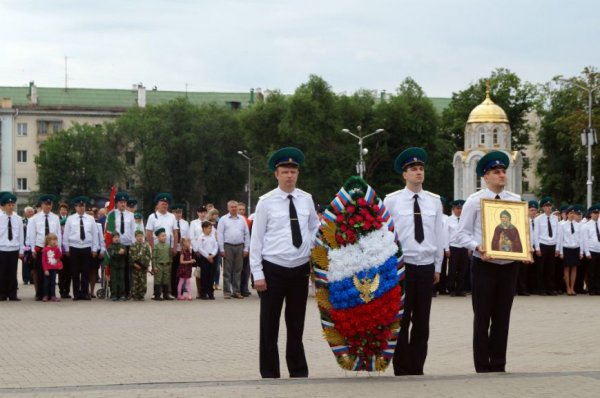 В белгородском парке Победы отпраздновали День пограничника