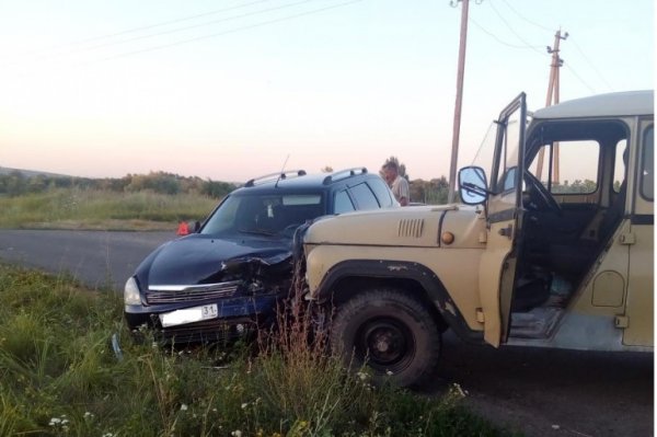 В Белгородской области два скутериста пострадали в ДТП