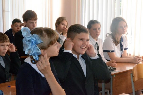 Учебный год в лицее № 10 Белгорода начался с «урока здоровья»