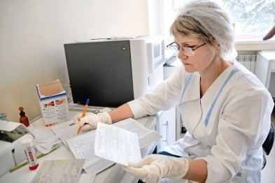 В Белгороде семь тысяч школьников привили от гриппа