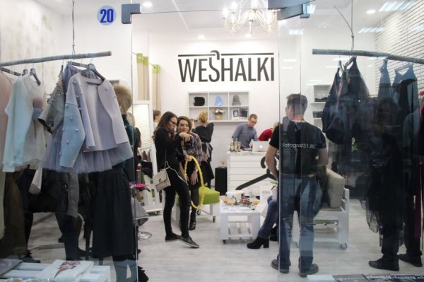 Мы даём площадку начинающим модельерам. В Белгороде открылся магазин дизайнерской одежды Weshalki