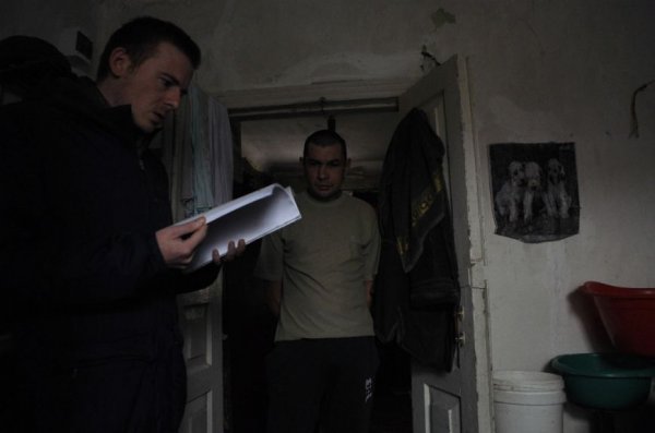 «Свет ворую, даже на гроб денег нет». Как инвалид по психическому заболеванию выживает на 12 квадратах