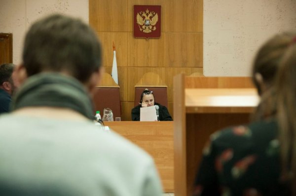«Общество имеет право знать». Юрист Светлана Кузеванова разобрала претензии Технолога к блогеру Лежневу