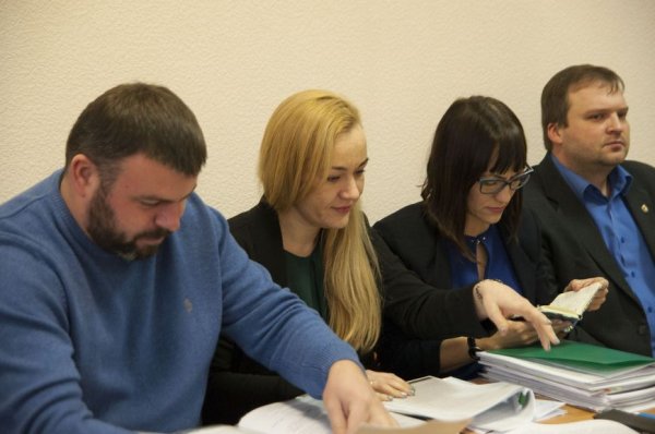 «Опасный иск с охлаждающим эффектом». В процессе Технолога против блогера и студентов прошли прения сторон