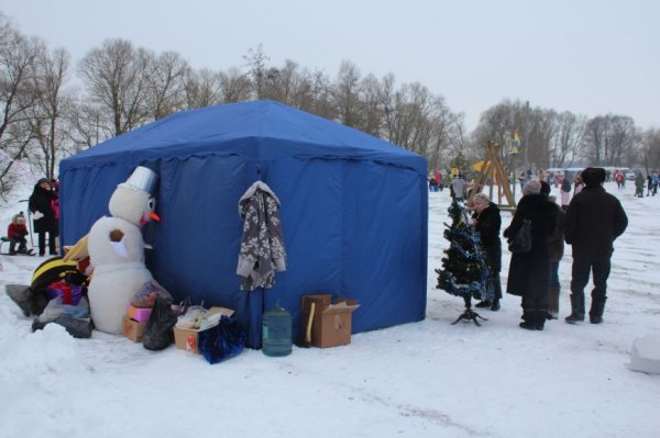 «В Сирии война кончится, с Украиной непонятки». Деды Морозы на «Маланье» предсказали будущее в Новом году