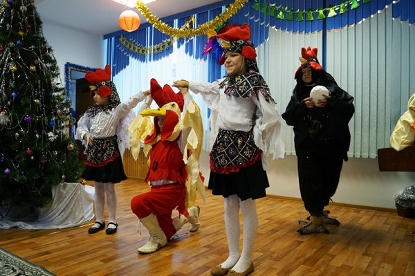 Воспитанников Разуменского реабилитационного центра поздравили с Новым годом