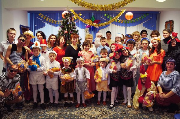 Воспитанников Разуменского реабилитационного центра поздравили с Новым годом