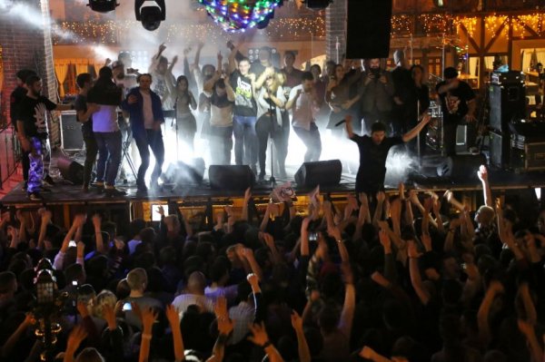 «Yes Future пока не сбылась». Noize MC выступил в Белгороде с новыми песнями