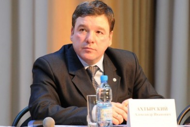 Председателя белгородской Общественной палаты уличили в закупках у самого себя